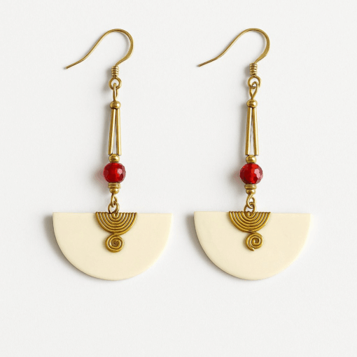 Pearly half-moon earrings