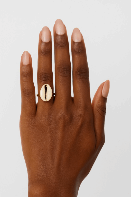 Cowrie ring - Image 3