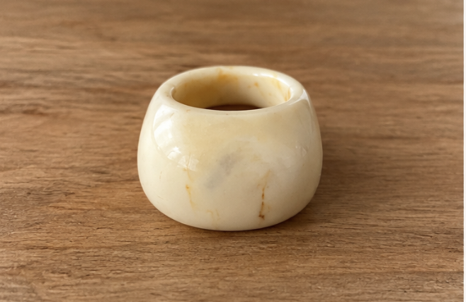 Alma ivory ring - Image 2